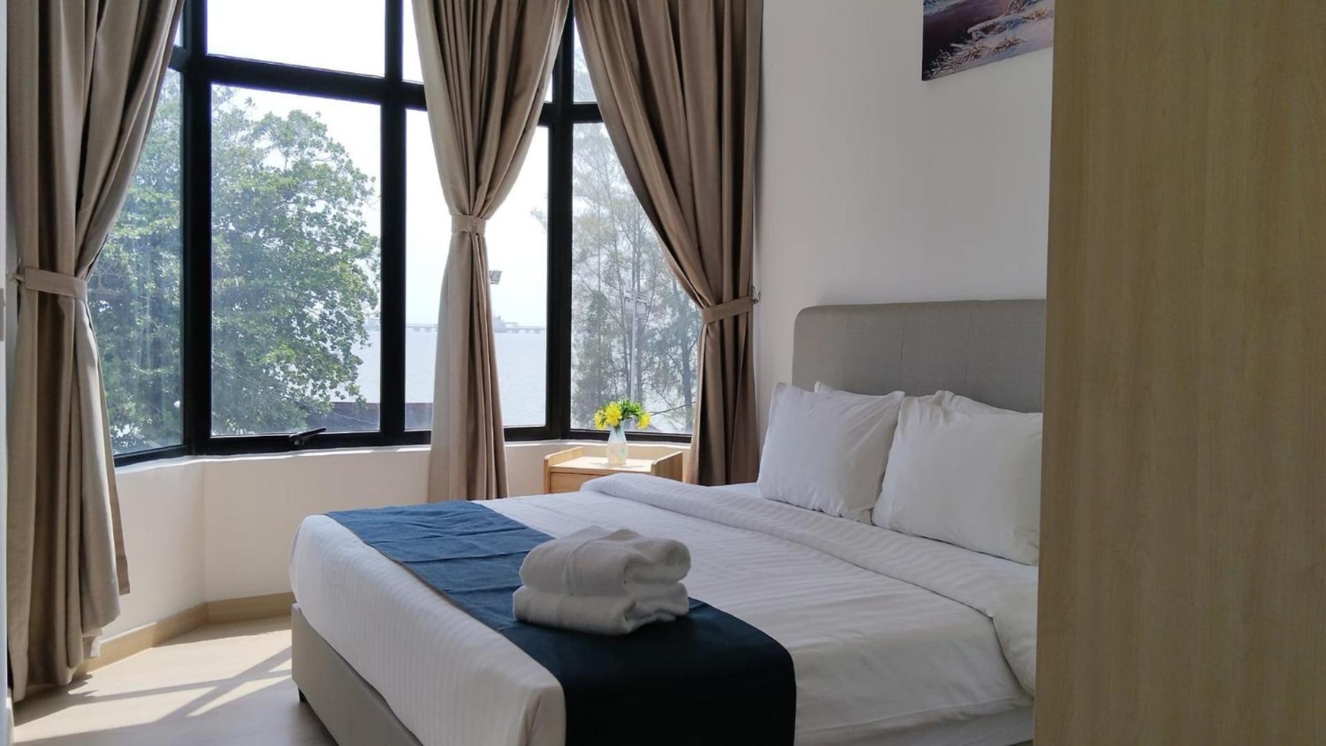 Mutiara Melaka Beach Resort - Islamic Compliance Only Tangga Batu المظهر الخارجي الصورة