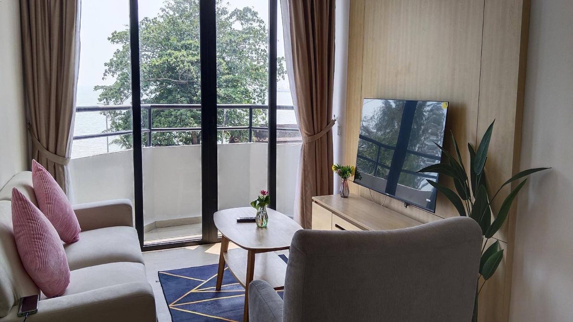 Mutiara Melaka Beach Resort - Islamic Compliance Only Tangga Batu المظهر الخارجي الصورة